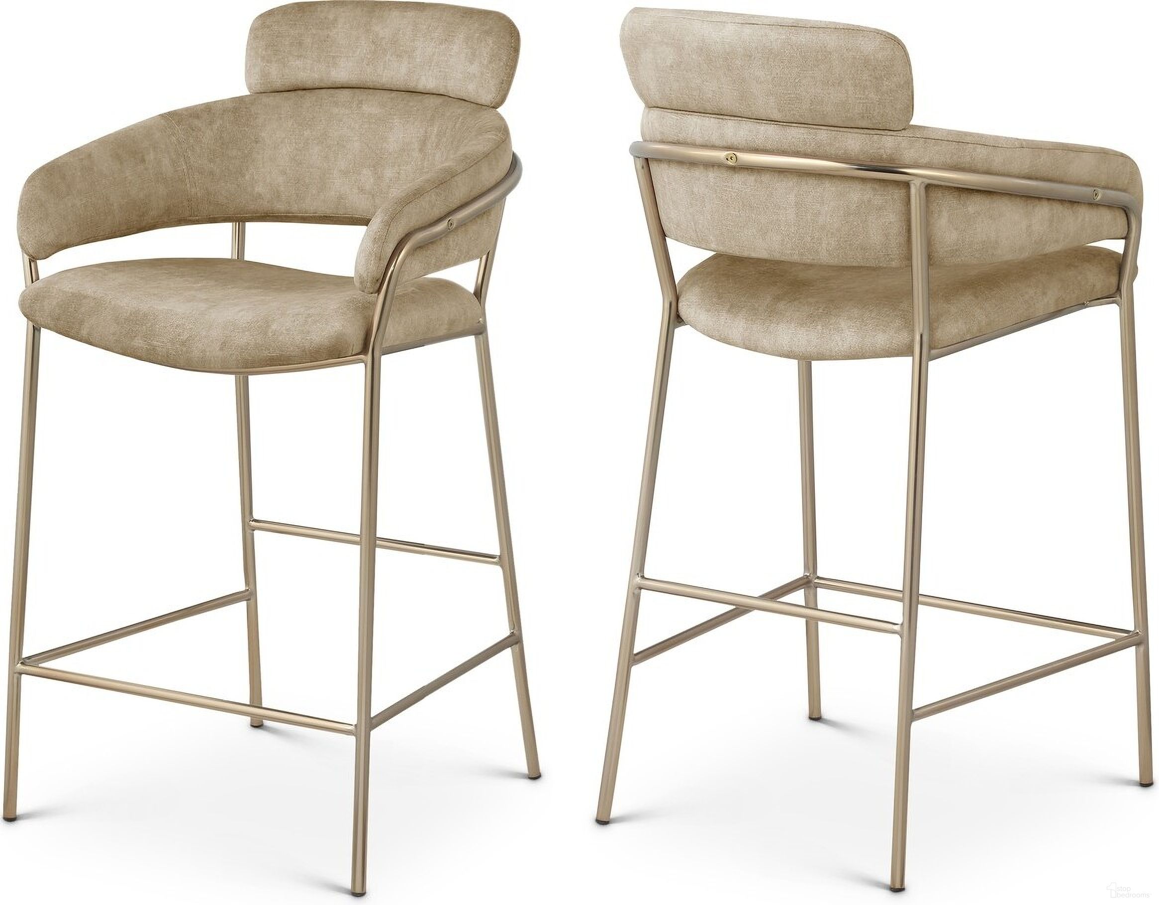 The appearance of Yara Velvet Counter Stool In Beige designed by Meridian in the modern / contemporary interior design. This beige piece of furniture was selected by 1StopBedrooms from Yara Collection to add a touch of cosiness and style into your home. Sku: 550Beige-C. Material: Velvet.