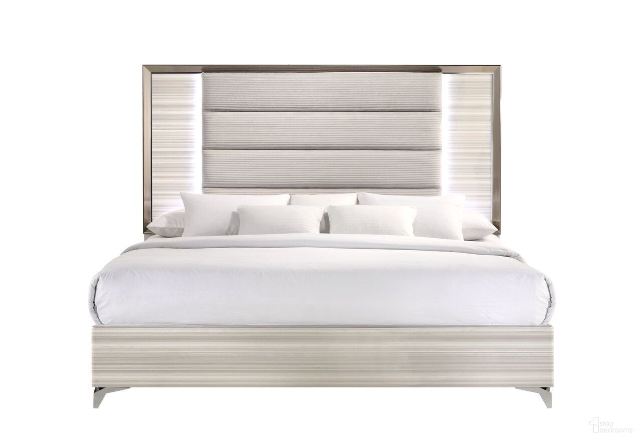 The appearance of Zambrano King Bed with LED In White designed by Global Furniture USA in the modern / contemporary interior design. This white piece of furniture was selected by 1StopBedrooms from Zambrano Collection to add a touch of cosiness and style into your home. Sku: ZAMBRANO-WHT-KB-HB W/ LED;ZAMBRANO-WHT-KB-FB/RAILS/SLATS. Material: Fabric. Bed Size: King.