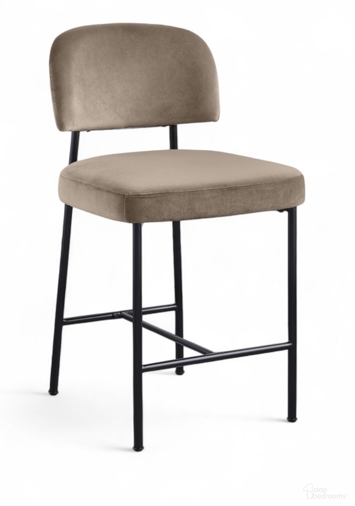 The appearance of Zarelle Performance Fabric Upholstered Counter Stool Set of 2 In Taupe designed by Meridian in the modern / contemporary interior design. This taupe piece of furniture was selected by 1StopBedrooms from Zarelle Collection to add a touch of cosiness and style into your home. Sku: 88022Taupe-C. Material: Foam.