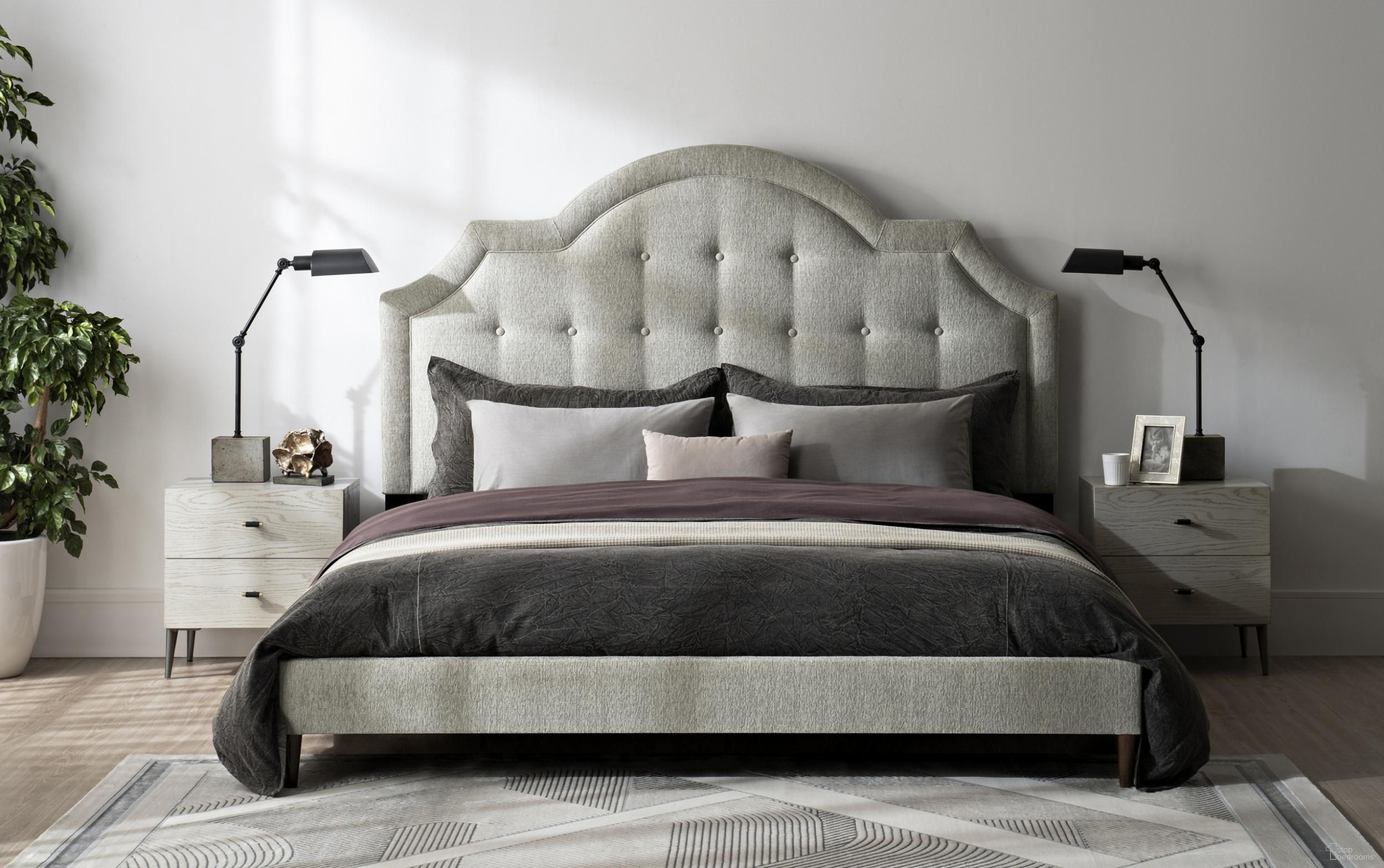 Zest Upholstered Bedroom Set With Welt In Beige