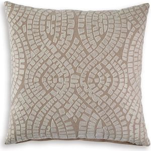 The appearance of Cortlen Pillow Set of 4 In Beige and Ivory designed by Signature Design by Ashley in the interior design. This piece of furniture was selected by 1StopBedrooms from to add a touch of cosiness and style into your home. Sku: ASL-A1001122.