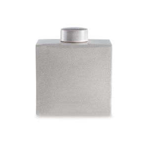 The appearance of Haddworth Jar In Antique White designed by Signature Design by Ashley in the interior design. This piece of furniture was selected by 1StopBedrooms from to add a touch of cosiness and style into your home. Sku: ASL-A2000780.