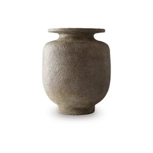 The appearance of Jedwick Vase In Gray and Brown designed by Signature Design by Ashley in the interior design. This piece of furniture was selected by 1StopBedrooms from to add a touch of cosiness and style into your home. Sku: ASL-A2000907.