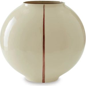 The appearance of Sheabourne Large Vase In Cream designed by Signature Design by Ashley in the interior design. This piece of furniture was selected by 1StopBedrooms from to add a touch of cosiness and style into your home. Sku: ASL-A2000702.