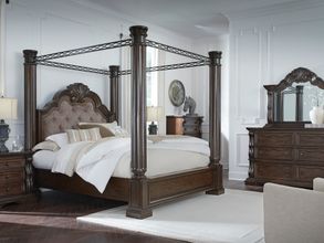 Maylee Canopy Bedroom Set In Dark Brown
