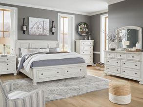 Robbinsdale Antique White Sleigh Storage Bedroom Set