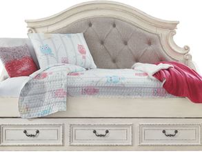 Realyn Two Tone Twin Day Bed