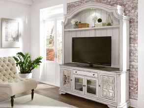 Magnolia Manor Antique White Entertainment Center