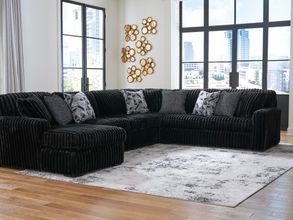 Midnight-Madness 4-Piece Sectional With LAF Chaise In Onyx
